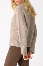 Load image into Gallery viewer, ELECTRIC &amp; ROSE ESME SWEATER OATMEAL
