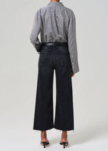 Load image into Gallery viewer, CITIZENS OF HUMANITY LYRA WIDE LEG CROP
