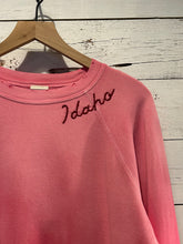 Load image into Gallery viewer, IDAHO EMBROIDERED SWEATSHIRT - BUBBLEGUM
