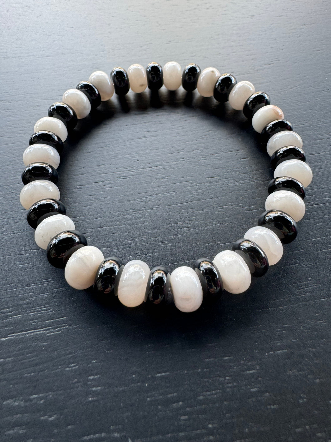 GEMSTONE CANDY BRACELET - CHECKERED (BLACK AND WHITE)