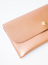Load image into Gallery viewer, OVERSIZED WALLET - ROSE GOLD LEATHER
