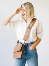 Load image into Gallery viewer, TRIPLE COMPARTMENT SADDLE BAG - TAN LEATHER
